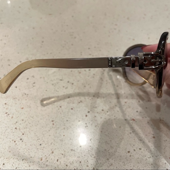 Gucci Sunglass - Picture 3 of 10